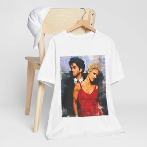 Vintage Retro look Roxette Legendary pop duo Unisex Tee for Roxette fans and 90s pop music