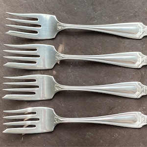 Rockford HAWTHORNE 1908 Antique Silver Plate Set of 4 Salad Forks Unique Pattern Perfect Vintage Gift for Collector No Mono