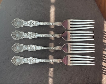 1835 R. Wallace FLORAL 1902 Antique Silverplate Set of 4 Dinner Forks Beautiful Floral Pattern Perfect of VINTAGE WEDDING or Bridal Shower