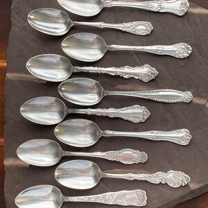 Antique Mismatched Silverplate Teaspoons, Victorian Pattern Set of 10