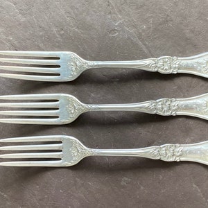 Wm A Rogers A1 GRENOBLE or GLORIA 1906 Antique Silver Plate  Set of 3 Dinner Forks Beautiful Unique Vintage Floral Pattern Rare Find No Mono