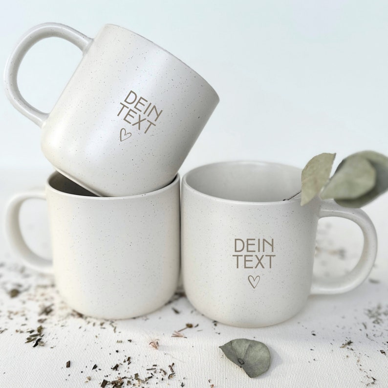 Personalisierte Tasse Gravierte Keramiktasse mit matter Oberfläche und rustikalem Touch in pastellweiß gesprenkelt STYLER Bild 5