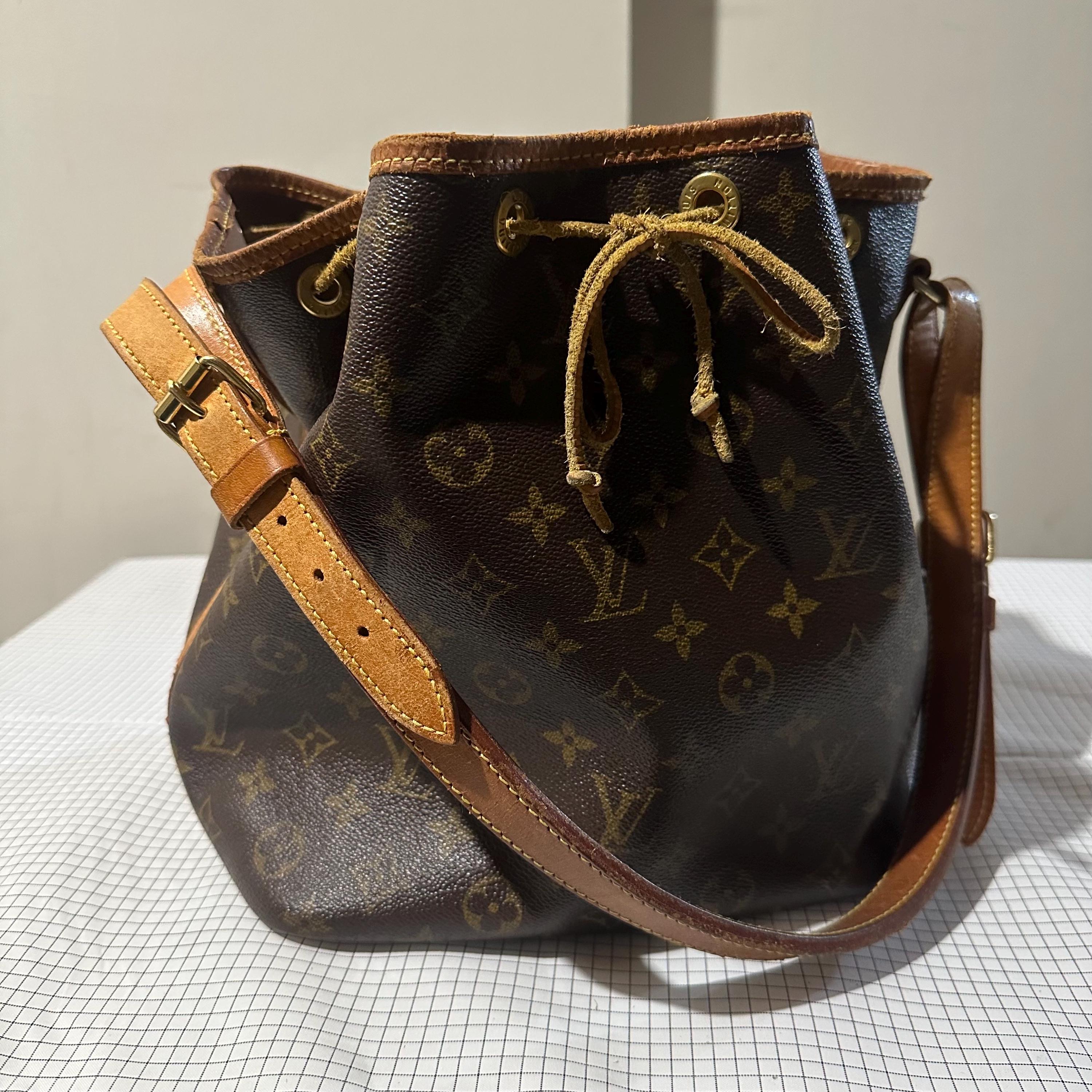 LOUIS VUITTON 90’s vintage pouch 90s/Y2k Louis Vuitton Damier Coin Purse Wallet - QUIRK
