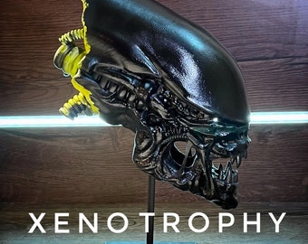 Alien Xenomorph trophy 30 cm - H.R. Giger - handmade gift