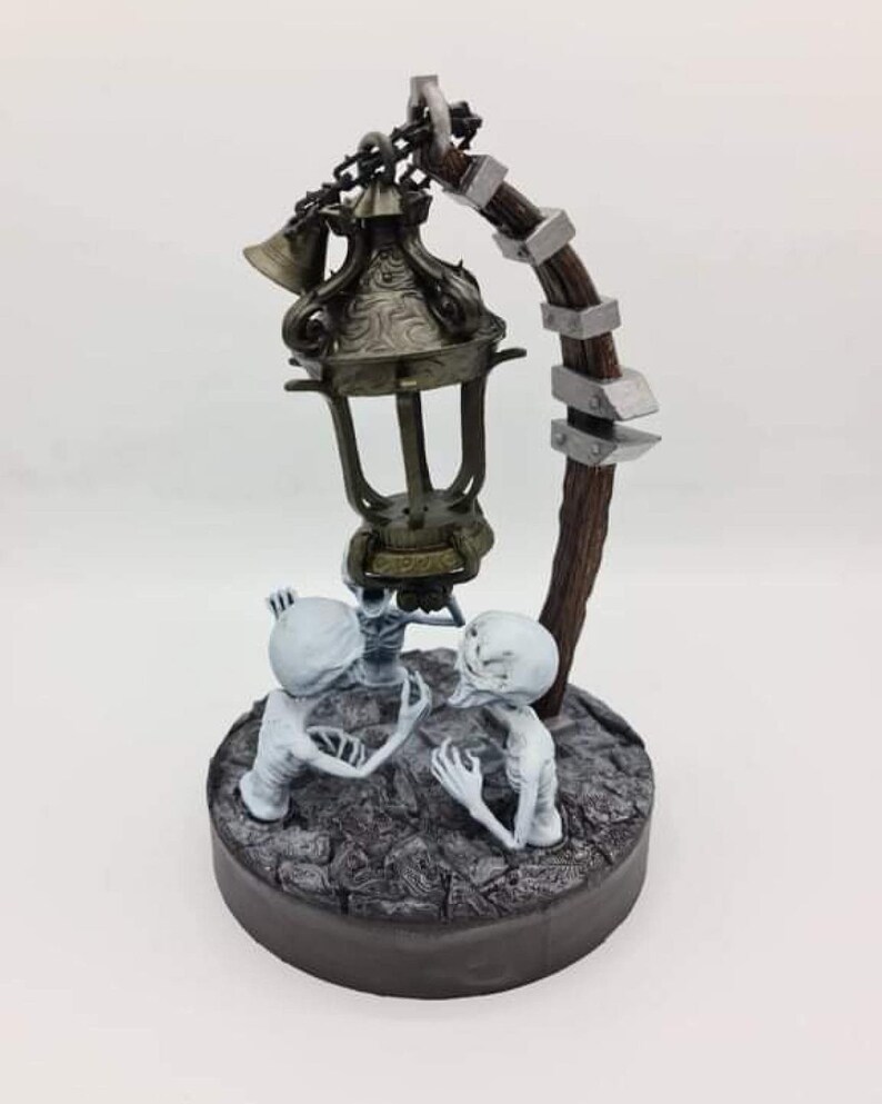 Bloodborne Lamp / 3d Printed / Handmade / Gift / Darksoul / Elden Ring