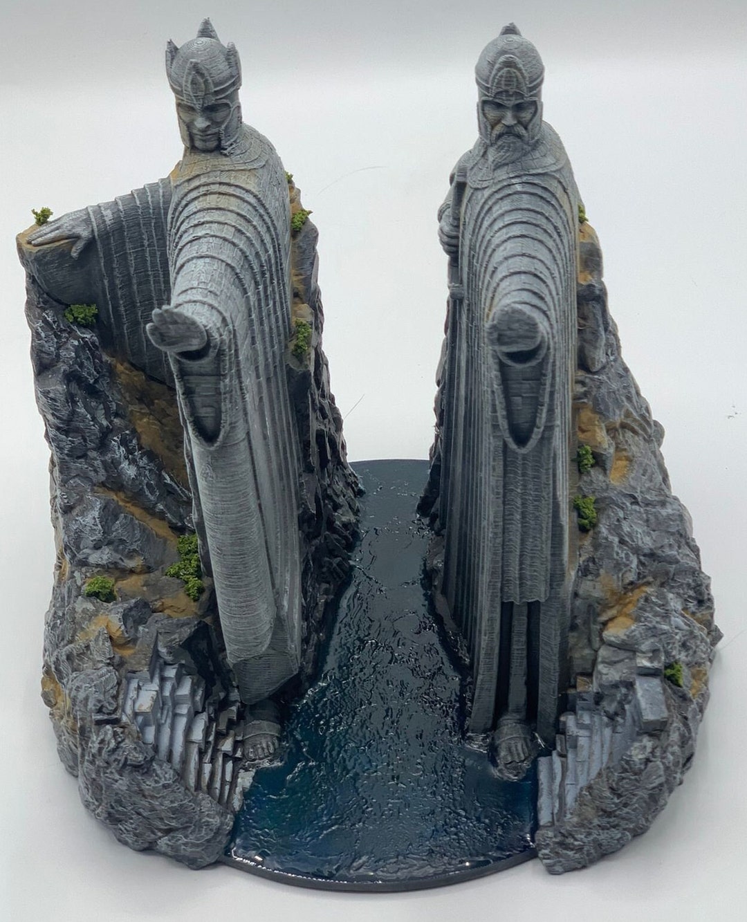 Lord of the Rings Argonath Statue Diorama 20 Cm 38 Cm Scale Model Handmade Etsy