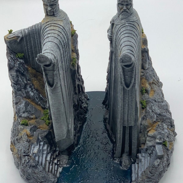 diorama de la estatua del señor de los anillos argonath 20 cm - 38 cm - modelo a escala - hecho a mano