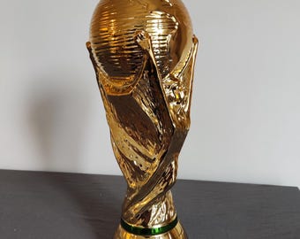 ワールドカップトロフィー 36cm 1.3kg、サッカーワールドカップ