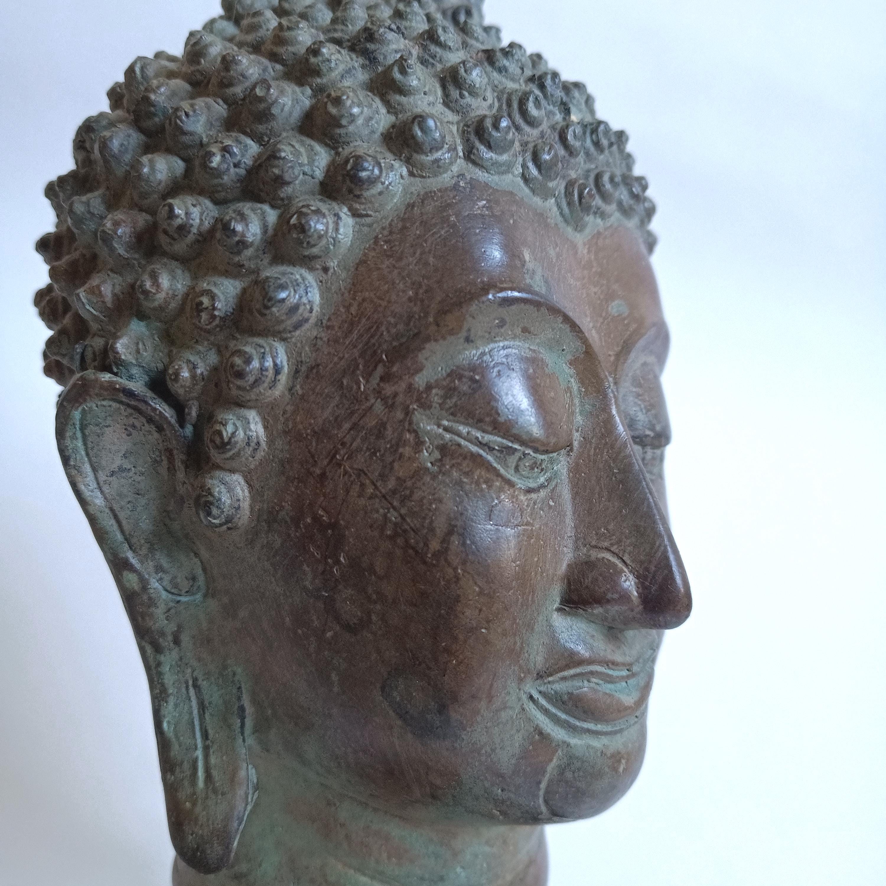 タイ産スコータイ様式のブロンズ仏頭（30 cm / 12インチ