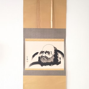 Japanese Zen hanging Scroll Kakejiku Daruma / Bodhidharma