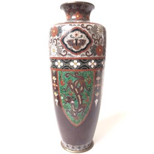 Japanese Cloisonné enamel meiji period dragon vase (1868-1912)