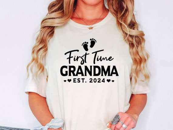 First Time Great Grandma Gift Tshirt New Great Grandparent T First Time Great Grandma Gift Tshirt New Great Grandparent T