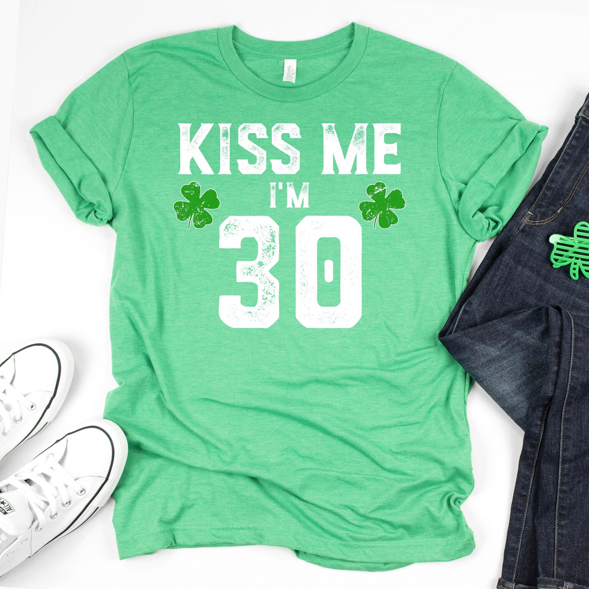 Kiss Me I'm 40 Shirt St Pattys Day Birthday Gift Kiss Me I'm 40 Shirt St Pattys Day Birthday Gift