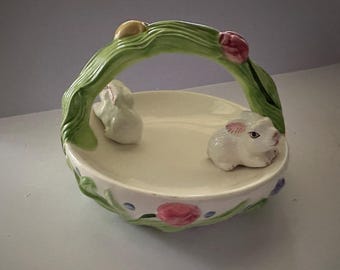 Keramik Ostern Korb Konfekt Schale mit 3D Hasen Produziert von Aspen Promotion