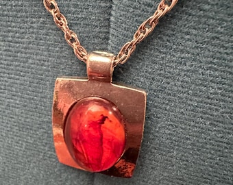 Vintage Sterling Silber Anhänger, roter Harzstein, Metallrahmen, gestempelt 925