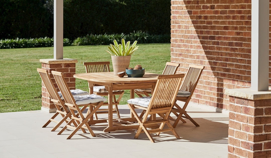 7 Piece Round Teak Table and Chairs Set for Outdoor and Garden , Patio