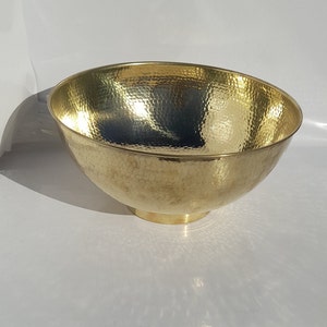 Moroccan handmade hammered brass basin, vintage solid brass copper sink 40 cm diameter