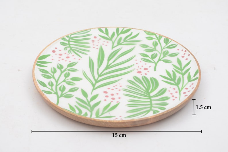 Foresthaven Handmade Wooden Serving Plate with Enamel Round Wooden Serving Plate, Wood Board for Food White & Green, 15x15x1.5 cm image 5