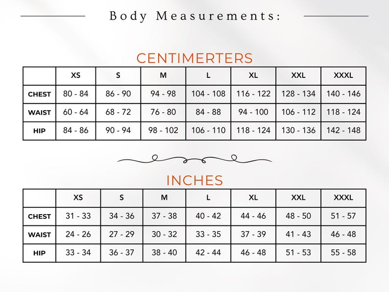 Peut inclure: Un tableau de mesures corporelles pr&eacute;sentant deux sections intitul&eacute;es Centimeters et Inches. Les tableaux indiquent les tailles de XS &agrave; XXXL avec les mesures correspondantes pour la poitrine, la taille et les hanches. Le texte Body Measurements est en haut.