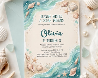Peut inclure: Une invitation d'anniversaire sur le thème de la plage avec le texte "Seaside Wishes & Ocean Dreams". L'invitation présente des illustrations à l'aquarelle de coquillages, d'étoiles de mer et de vagues océaniques. L'invitation est pour le 8e anniversaire d'Olivia.