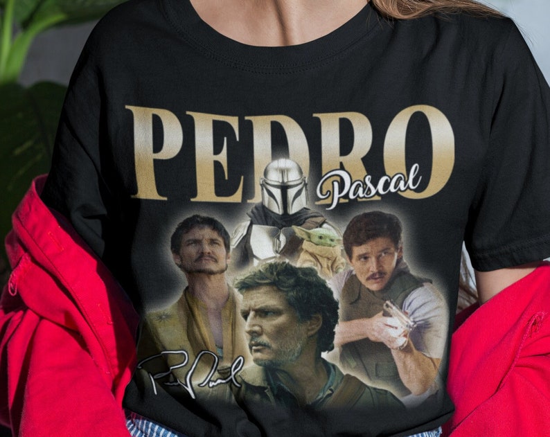Pedro pascal tribute celebrity shirt, actor pedro pascal shirt retro 90s, javier peña, narco pedro pascal fans gift, pedro pascal shirt