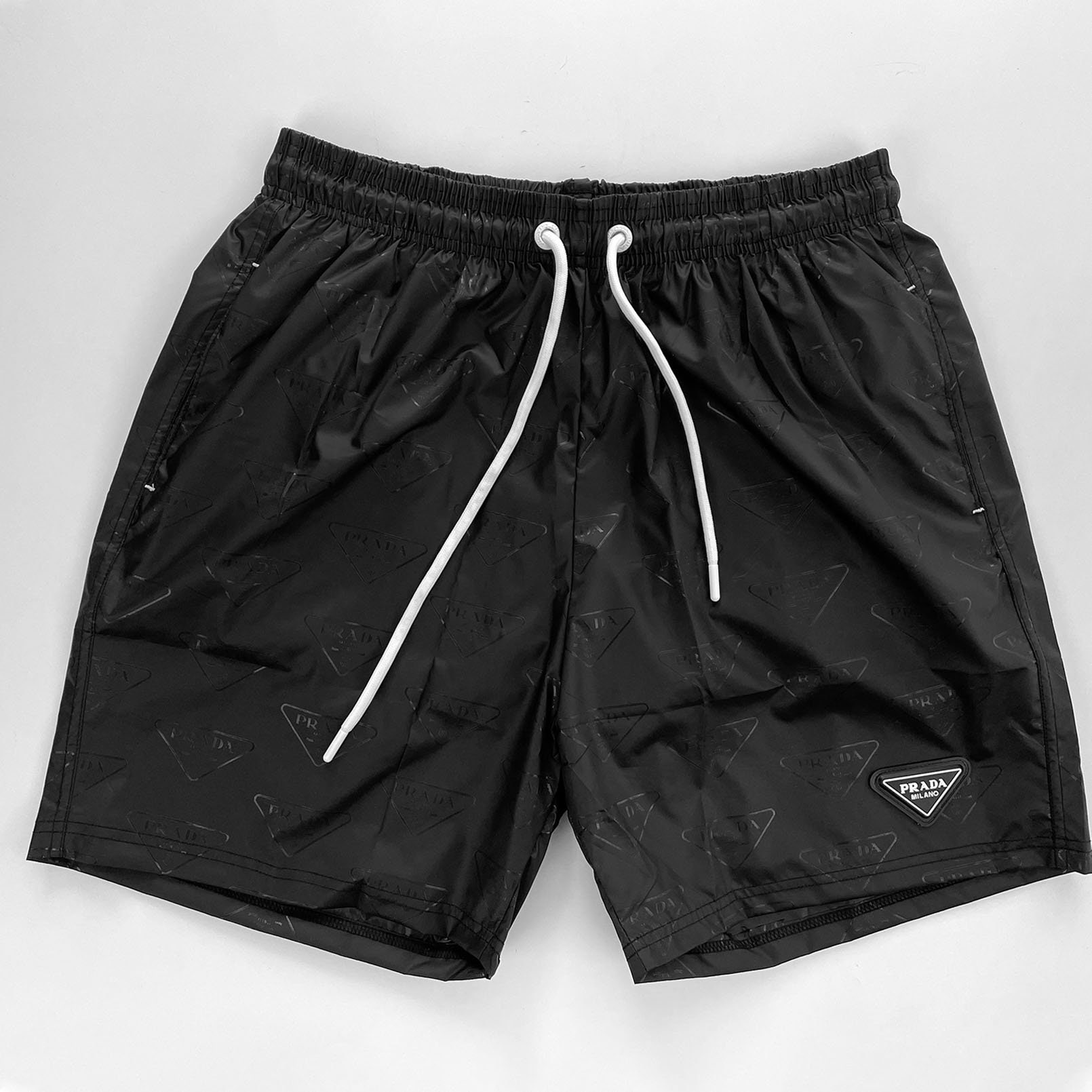 Louis Vuitton Men's Black Polyamide LV Shorts size 30 US / 40