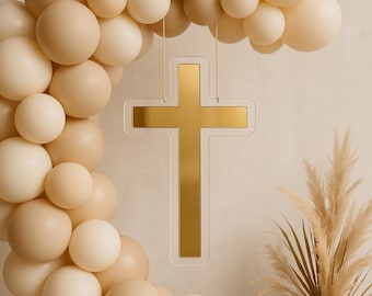 Duży wiszący krzyż religijny | Pomysł na dekorację bramy Moongate w kształcie łuku balonowego | Dwuwarstwowe lustro akrylowe jako tło na chrzest, komunię lub inne okazje