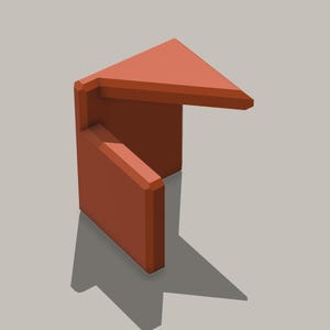 Puede incluir: Estantería de esquina geométrica, de color marrón rojizo, con una parte superior triangular y una base rectangular. La estantería está diseñada con líneas limpias y una estética moderna, proyectando una sombra sobre un fondo neutro.