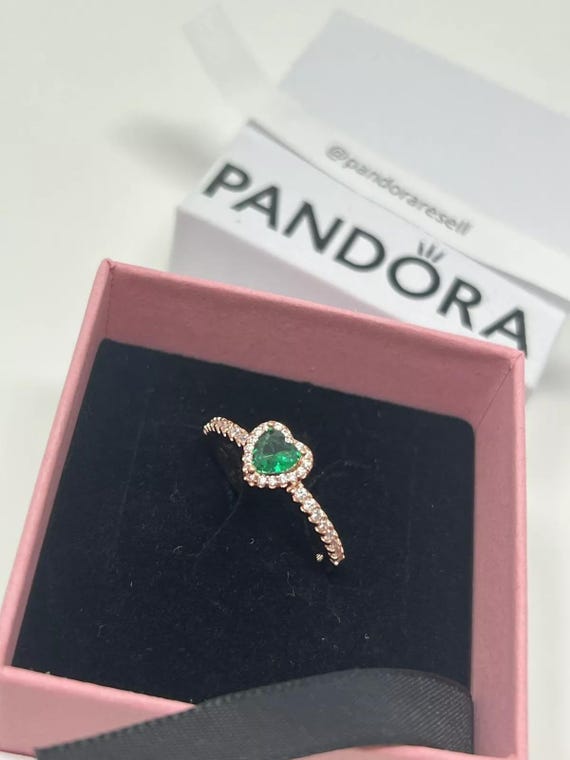 Brand New Pandora Sparkling Elevated Heart Ring Emerald
