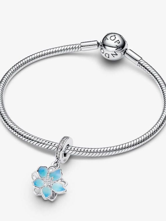 Pandora Blue Blossom dangle チャーム 正規品 Blue Blossom Dangle Charm | Gold plated | Pandora US