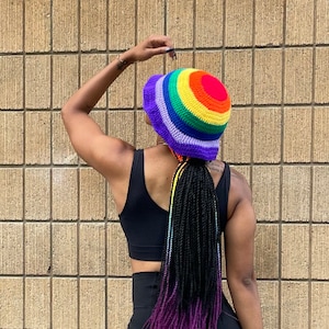 Sombrero de pescador arcoiris