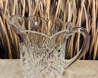 Godinger Shannon “Dublin” Beverage Pitcher Scalloped Rim. Height 8” Capacity 46 Oz.