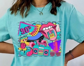 Tout t-shirt des années 90, chemise nostalgique, thème des années 90, chemise de fête des années 90, chemise pour la fête, chemise pour elle, t-shirt graphique, t-shirt des années 90, t-shirt pop des années 90