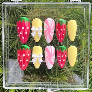 Summer Strawberry Press on Nails