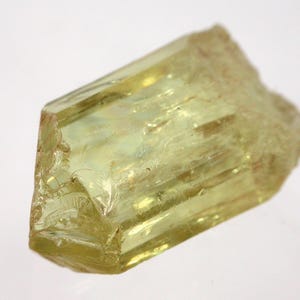 APATITE CRYSTAL - Super little Apatite crystal from Mexico.