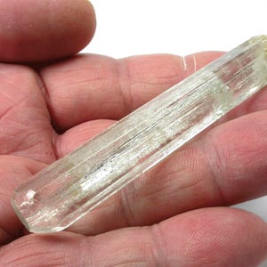 AQUAMARIN - Seltener und feiner Beendeter Aquamarin Kristall aus Brasilien.