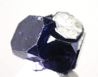 BOLEIT - Rzadki klaster kryształów boleitu z Meksyku.