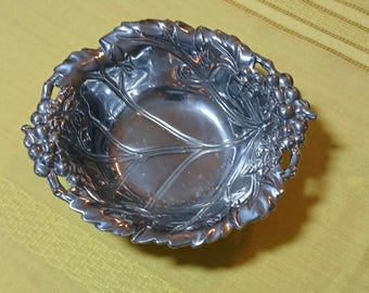 Vintage 1999 Arthur Court Aluminum Candy Dish