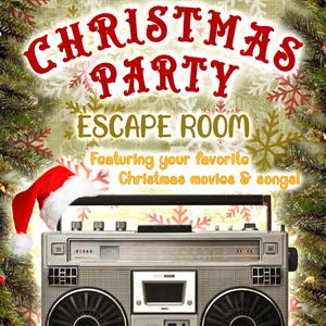 Puede incluir: Gráfico con temática navideña con las palabras "Christmas Party Escape Room" en rojo y dorado. Se presenta un radiocasete vintage, con un gorro de Papá Noel encima. El fondo incluye ramas de árbol de Navidad y copos de nieve.