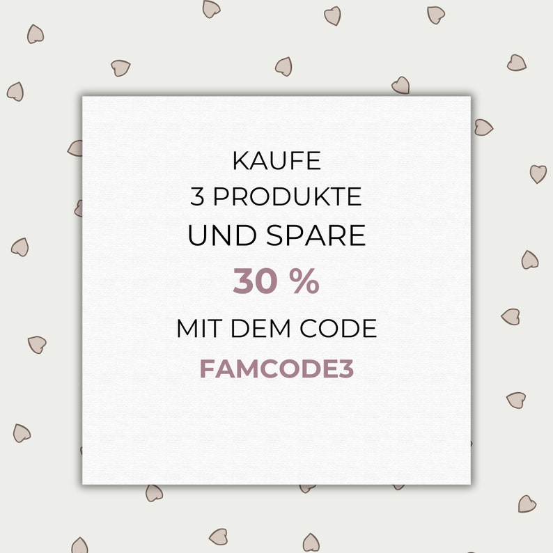 K&ouml;nnte beinhalten: Wei&szlig;es Quadrat mit rosa Text, der "Kaufe 3 Produkte und spare 30% mit dem Code FAMCODE3" lautet.