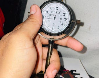 Retro Metallbasis Tischuhr, 15 cm Vintage Schreibtischzubehör, personalisiertes Geschenk