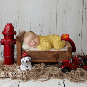 fire truck, fire fighter, first responder newborn digital backdrop, newborn digital background, photography prop, digital backdrop