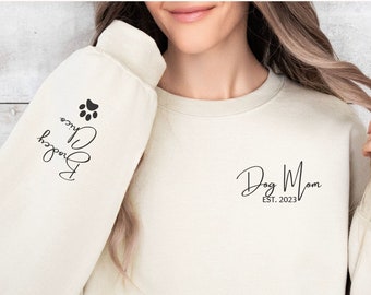 Dog Mama Sweatshirt Personalized Dog Mom Shirt Personalized Dog Sweatshirt Dog Mom Sweater Dog Mom Sublimation Custom Dog Sweatshirt