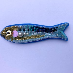 Beaded felt sardine sew on patch // handmade beadwork embroidered fish patch appliqué sustainable nautical/beach textile art for jacket/bag