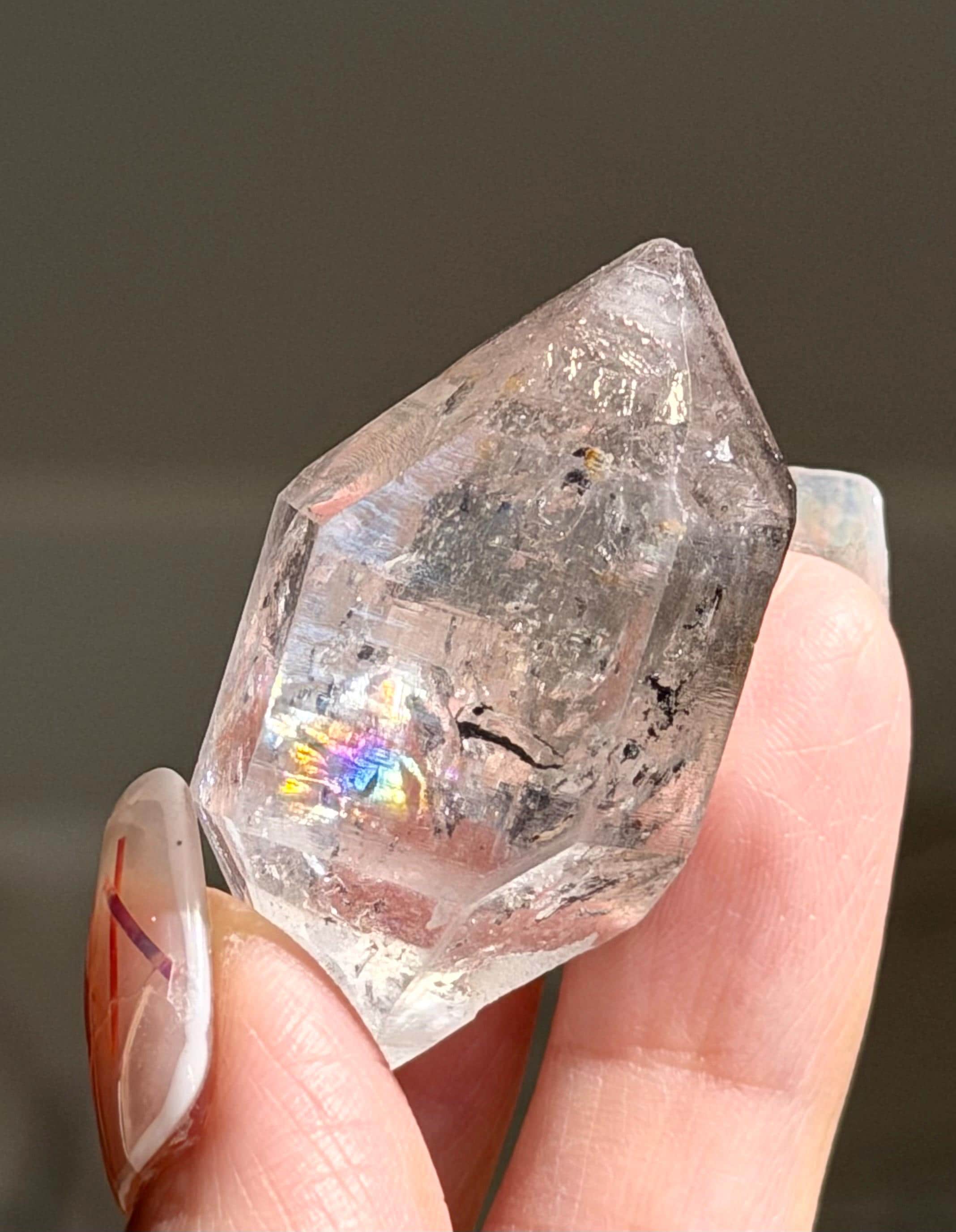 クォーツクラスター エンハイドロ バブル・砂入り】エンハイドロクォーツ | 天然石ショップ si∞stones