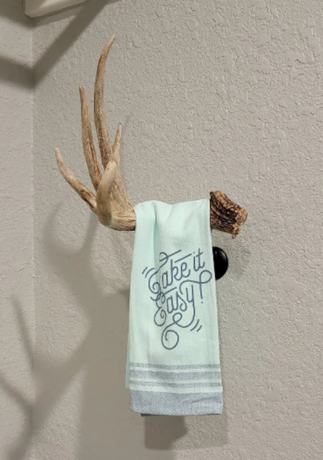 Whitetail Deer Antler Towel Rack . Custom Unique TAXIDERMY