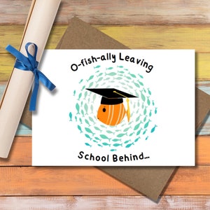 Carte de remise des diplômes en poisson 2025, carte de fin d'études du jeu de mots en poisson, carte de félicitations pour la rentrée scolaire, carte de passionné d'aquarium