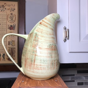 Raffia Pitcher 40 oz Hand Painted by Vernonware, Calif, USA