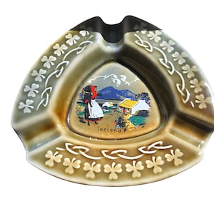 Wade Irish Porcelain Ireland Ashtray IP612