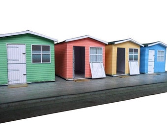 KX014-OO Set Of 4 Beach Huts For OO Gauge Model Railway & 1:76 Scale